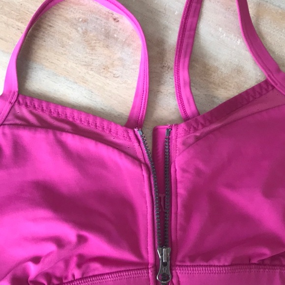 Lululemon Sports Bra - Picture 6 of 7
